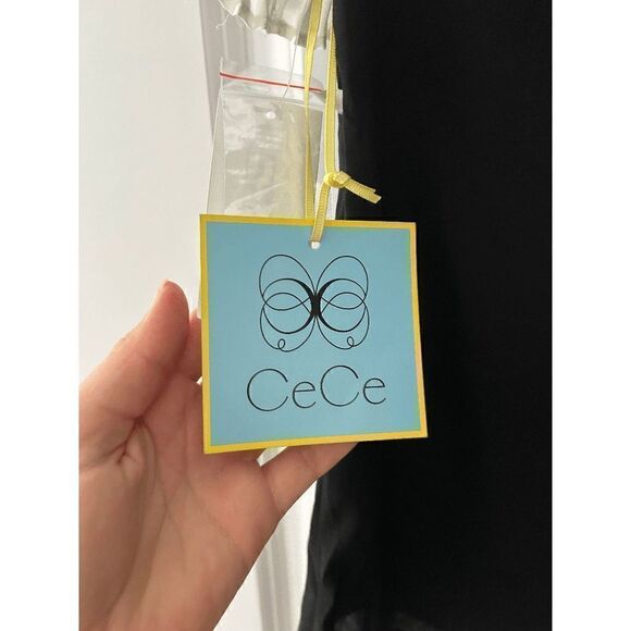 CECE Women's Short Sleeve Color Blocked Collared Blouse Black and White - Picture 12 of 12